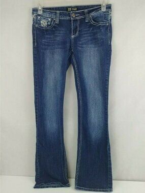ZCO Embellished Embroidered Whiskered Distressed Jeans Size 9